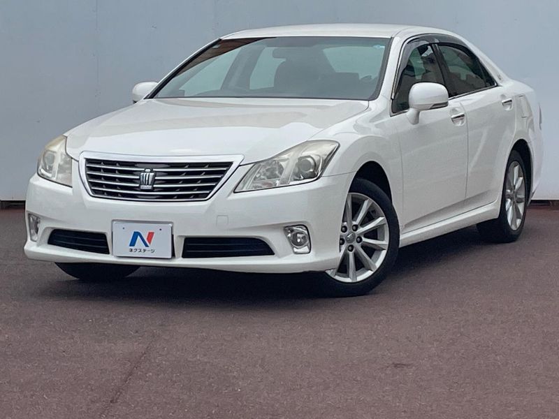 2011 Toyota Crown DBA-GRS200 (UW-6a83cc0c08c36)[0]