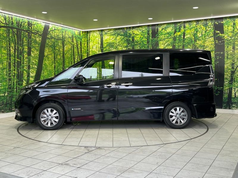 2018 Nissan Serena DAA-HFC27 (UW-6a83cc3a7ad95)[11]
