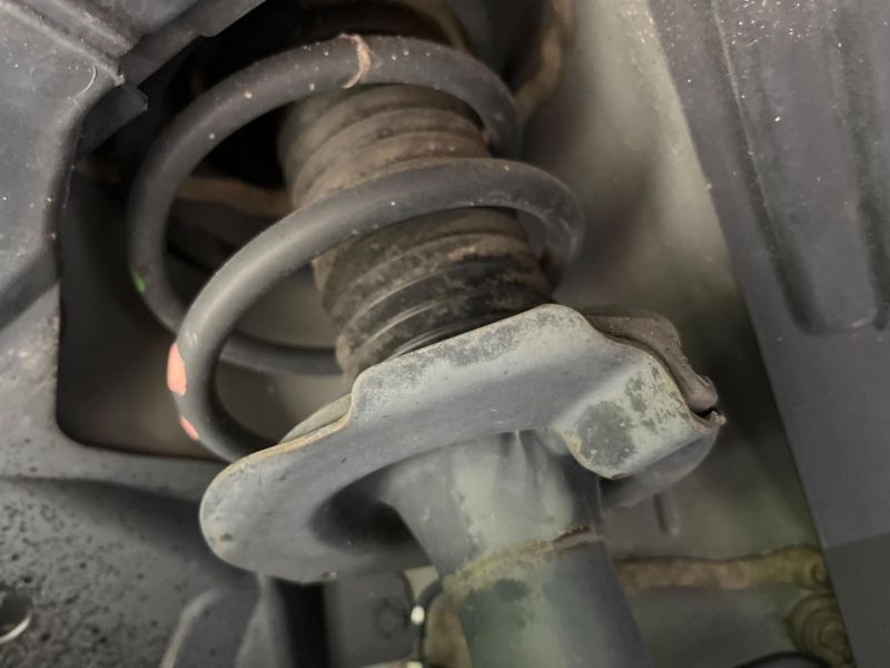 2018 Nissan Serena DAA-HFC27 (UW-6a83cc3a7ad95)[15]