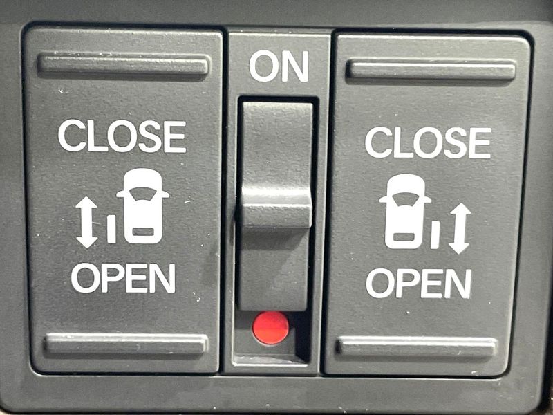 2023 Honda N-BOX 6BA-JF3 (UW-6a83cc7f98548)[10]