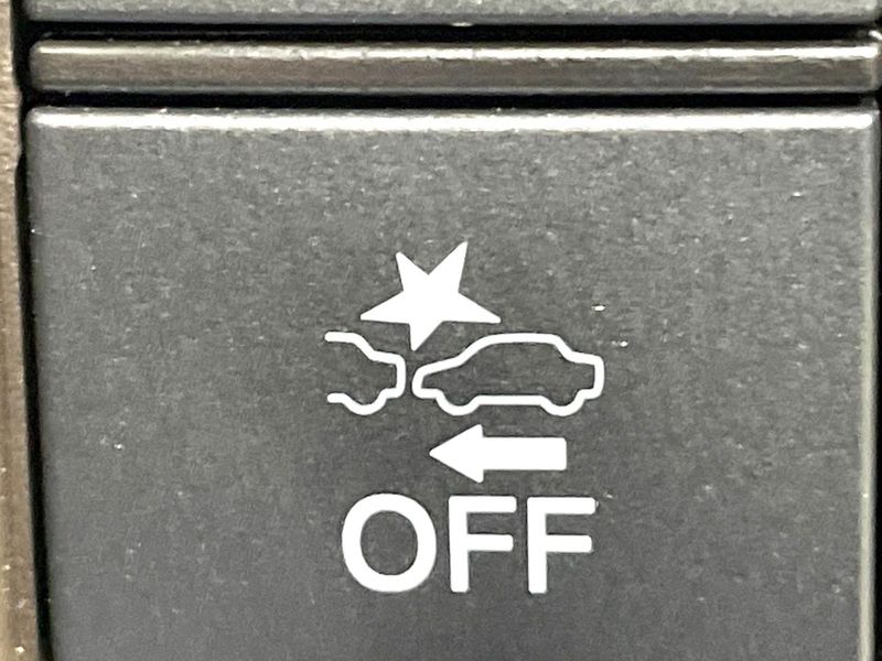 2023 Honda N-BOX 6BA-JF3 (UW-6a83cc7f98548)[13]