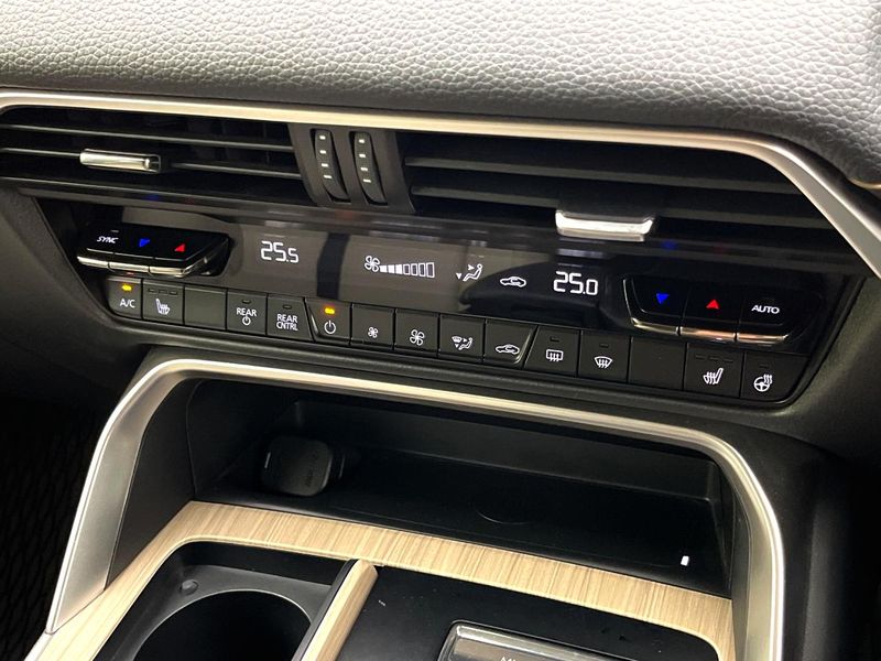 2025 Mazda CX-80 3DA-KL3P (UW-6a83ccbf1b4b3)[24]