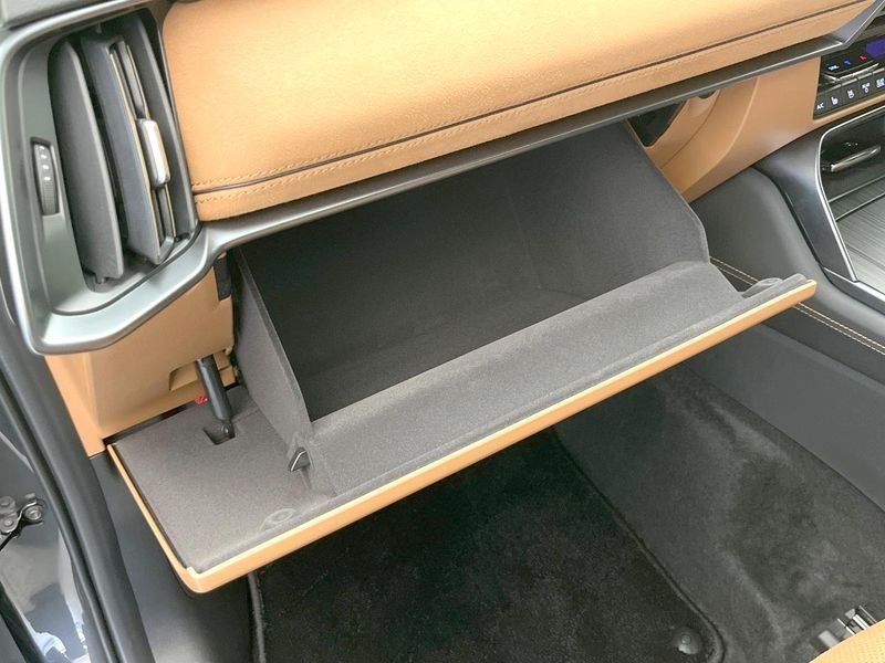 2025 Mazda CX-80 3CA-KL3R3P (UW-6a83ccc00d5d0)[4]