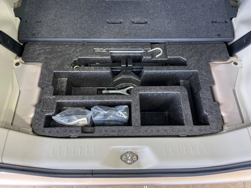 2015 Daihatsu Tanto DBA-LA600S (UW-6a83cce582efb)[26]