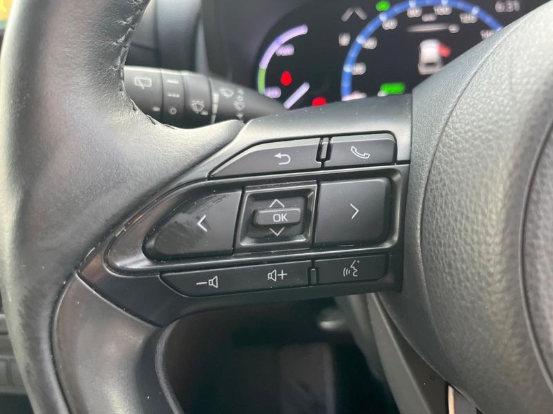 2020 Toyota Yaris Cross 6AA-MXPJ10 (UW-6a83cd97a6f9a)[11]
