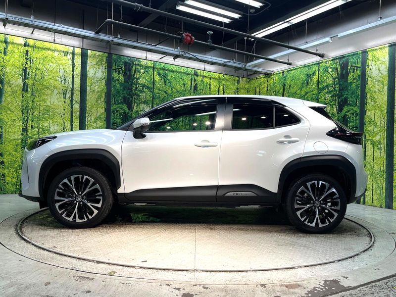 2025 Toyota Yaris Cross 6AA-MXPJ10 (UW-6a83cda11a763)[9]