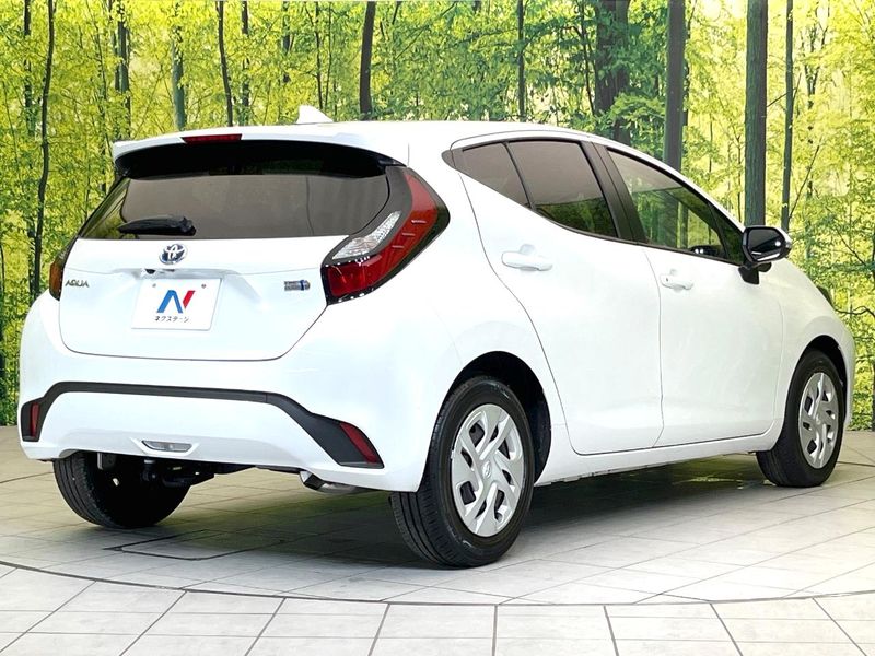 2023 Toyota Aqua 6AA-MXPK11 (UW-6a83cda5791f9)[23]