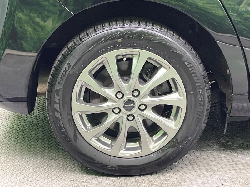 2017 Toyota Sienta DAA-NHP170G (UW-6a83cde439127)[12]