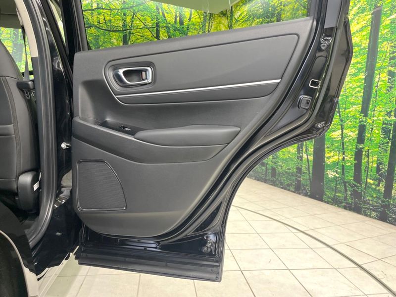 2022 Honda Vezel 6AA-RV5 (UW-6a83ce0ef2f89)[7]