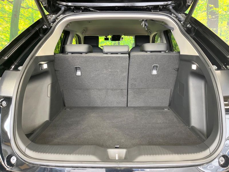 2022 Honda Vezel 6AA-RV5 (UW-6a83ce0ef2f89)[20]