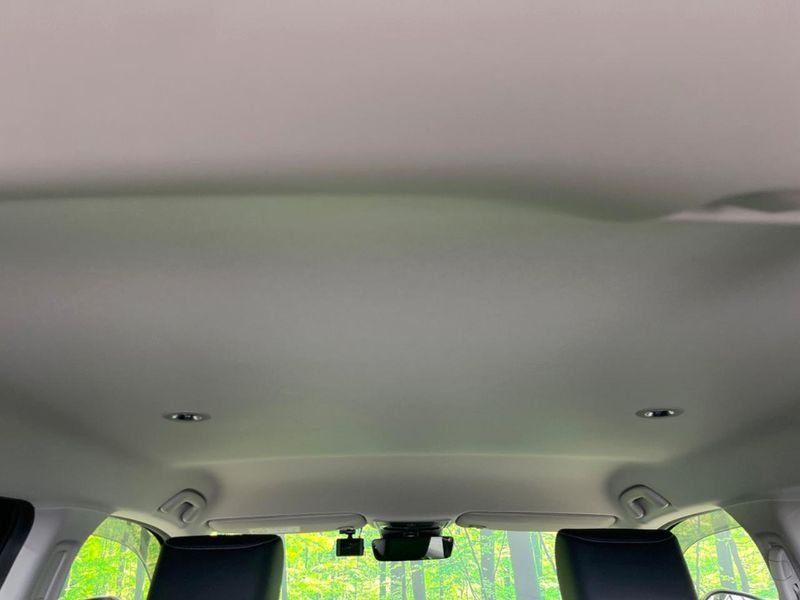 2022 Honda Vezel 6AA-RV5 (UW-6a83ce0ef2f89)[18]