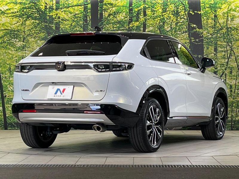 2022 Honda Vezel 6AA-RV5 (UW-6a83ce0f4db52)[8]