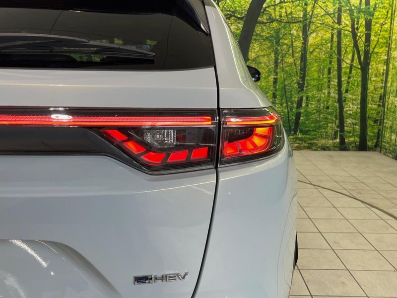 2022 Honda Vezel 6AA-RV5 (UW-6a83ce0f4db52)[14]