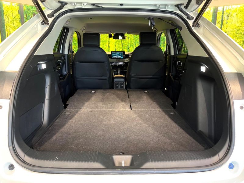 2024 Honda Vezel 6AA-RV5 (UW-6a83ce1439638)[18]