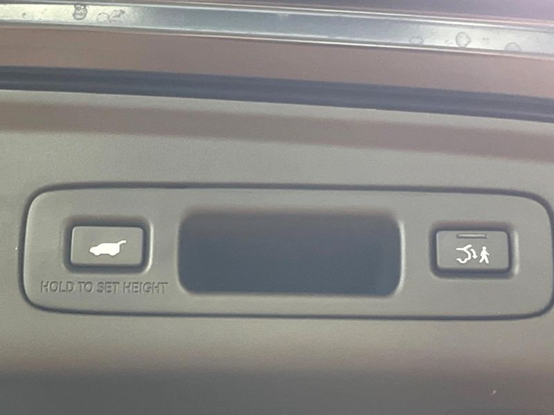 2023 Honda ZR-V 6AA-RZ4 (UW-6a83ce1a341f0)[14]
