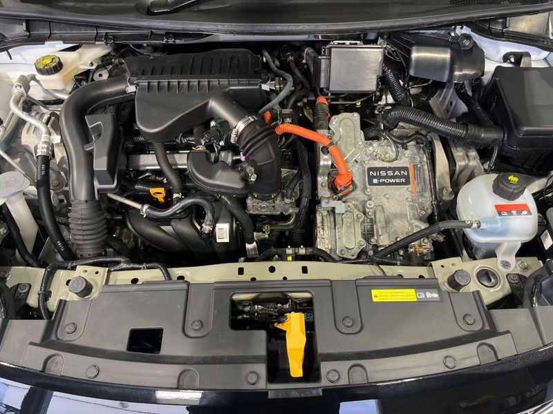 2021 Nissan Note 6AA-SNE13 (UW-6a83ce2fd9403)[4]