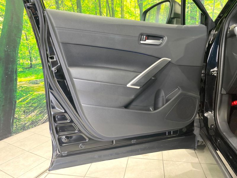 2024 Toyota Corolla Cross 6AA-ZVG16 (UW-6a83ce9ed234e)[9]