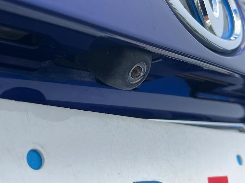 2016 Toyota Prius DAA-ZVW50 (UW-6a83cea8e30a9)[11]