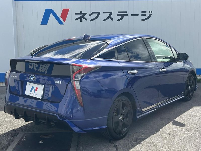 2016 Toyota Prius DAA-ZVW50 (UW-6a83cea8e30a9)[22]