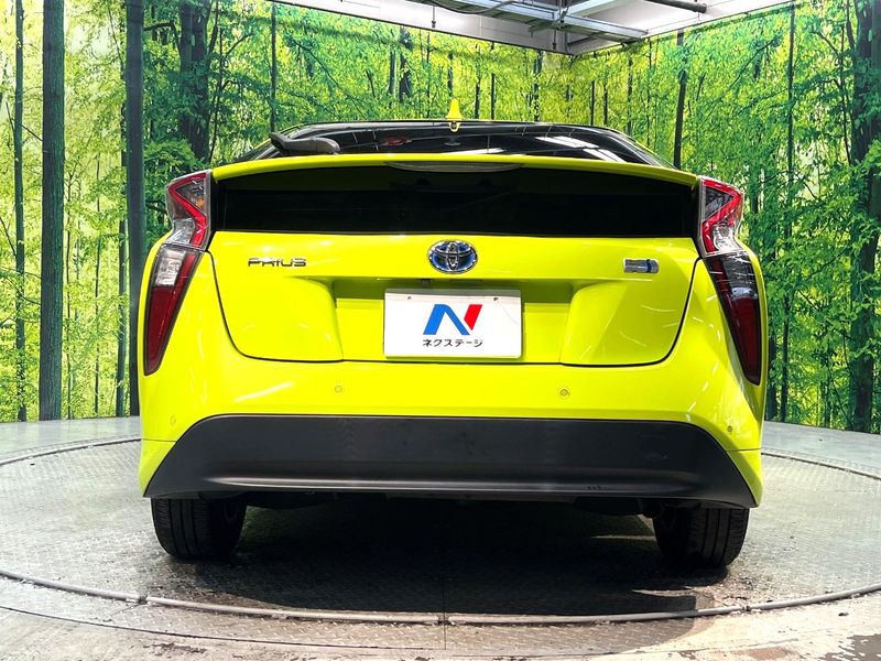 2016 Toyota Prius DAA-ZVW51 (UW-6a83ceb32972c)[9]