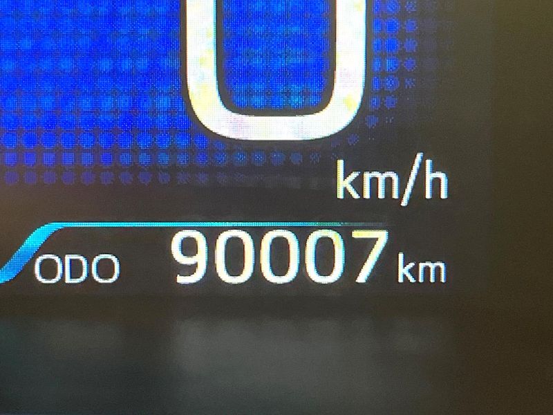 2016 Toyota Prius DAA-ZVW51 (UW-6a83ceb32972c)[2]