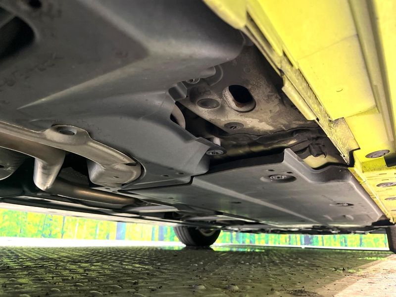 2016 Toyota Prius DAA-ZVW51 (UW-6a83ceb32972c)[17]