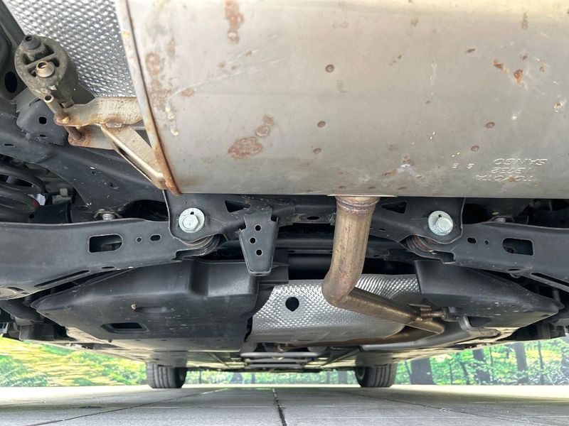 2019 Toyota Corolla Touring 6AA-ZWE211W (UW-6a83ceb8cbc99)[21]