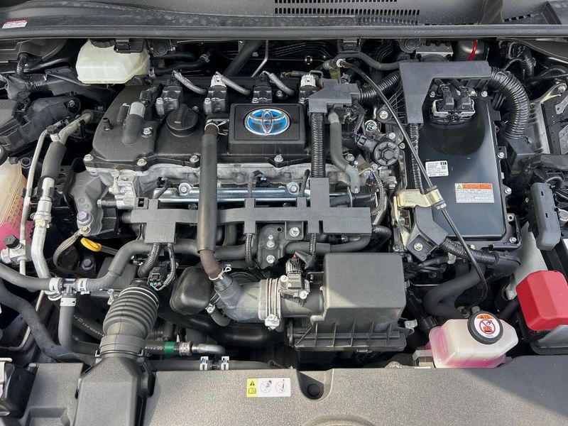 2020 Toyota Corolla Touring 6AA-ZWE211W (UW-6a83ceb91cd07)[4]