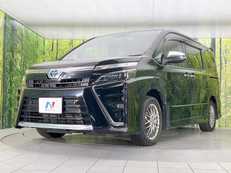 2021 Toyota Voxy 6AA-ZWR80W (UW-6a83cec1ef231)[14]