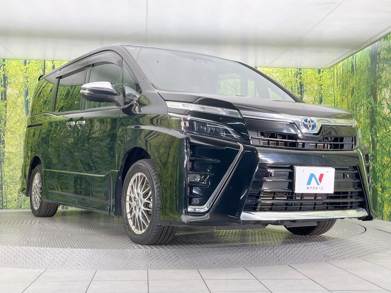 2021 Toyota Voxy 6AA-ZWR80W (UW-6a83cec1ef231)[15]