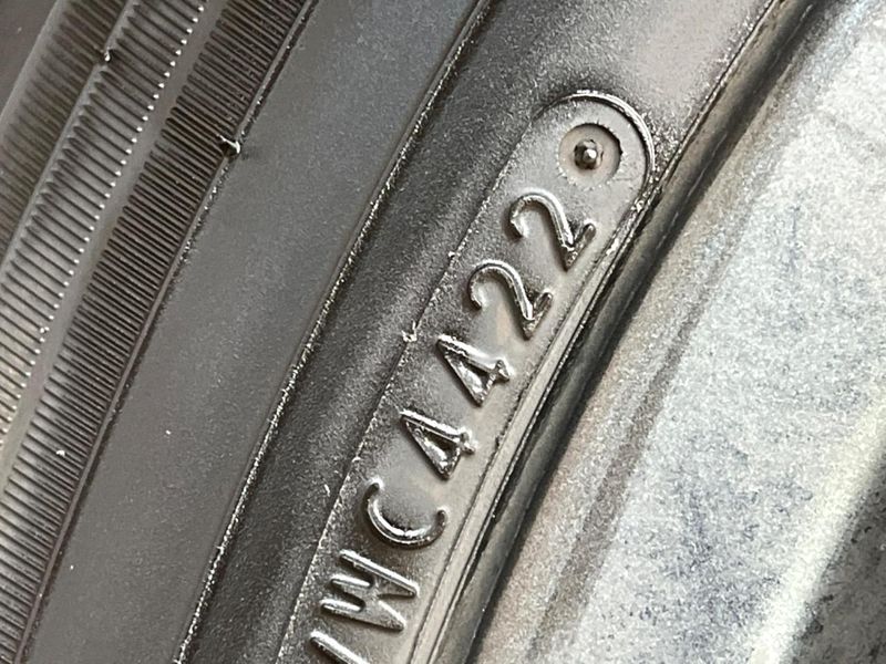 2022 Toyota Voxy 6AA-ZWR90W (UW-6a83cec4e5b34)[8]