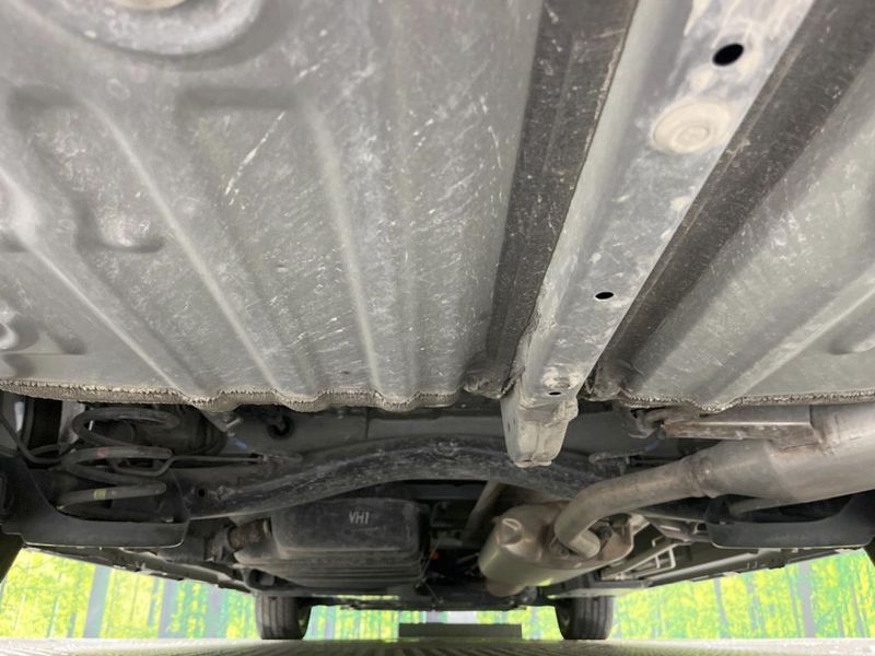 2022 Toyota Voxy 6AA-ZWR90W (UW-6a83cec502b42)[12]