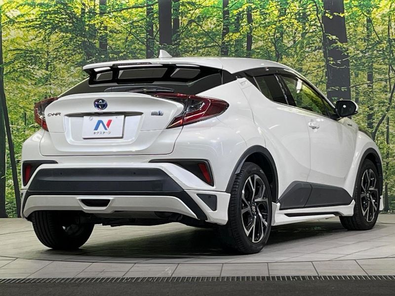 2018 Toyota C-HR DAA-ZYX10 (UW-6a83ced53e900)[8]
