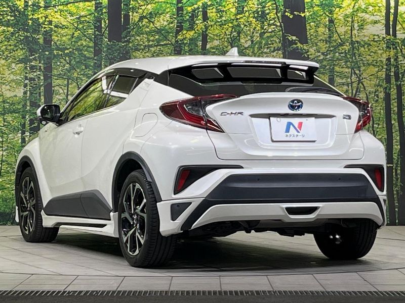2018 Toyota C-HR DAA-ZYX10 (UW-6a83ced53e900)[10]