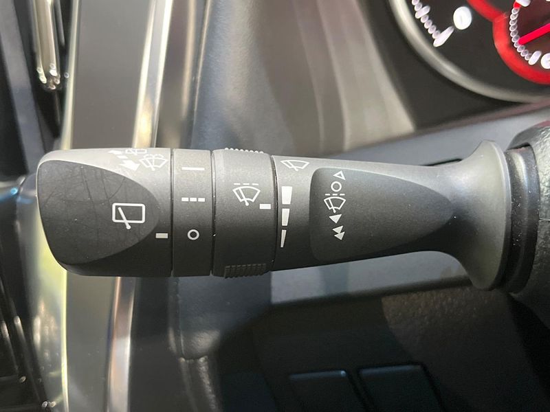 2019 Toyota Vellfire DBA-AGH30W (UW-6a851cdb639e1)[16]