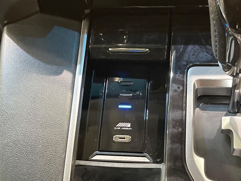 2019 Toyota Vellfire DBA-AGH30W (UW-6a851cdb639e1)[25]