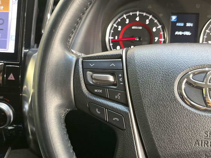 2019 Toyota Vellfire DBA-AGH30W (UW-6a851cdb639e1)[13]