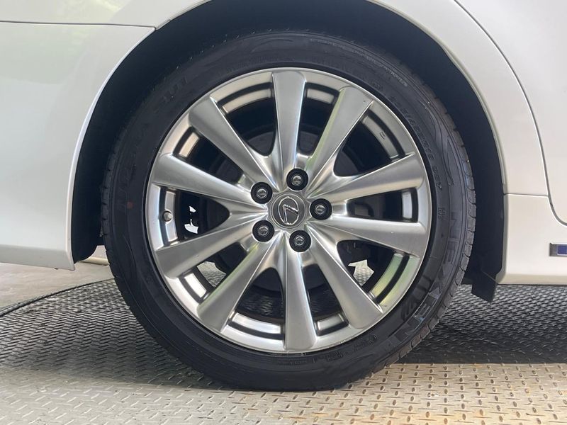 2013 Lexus GS DAA-AWL10 (UW-6a851cfb818d5)[28]