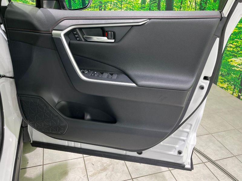 2024 Toyota RAV4 6AA-AXAH54 (UW-6a851d026a59c)[13]