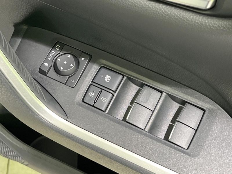 2024 Toyota RAV4 6AA-AXAH54 (UW-6a851d026a59c)[12]