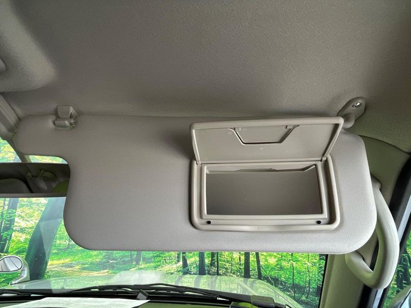 2009 Mitsubishi Pajero Mini ABA-H58A (UW-6a851dc75f5fe)[5]