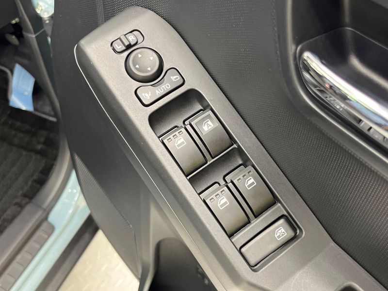 2023 Daihatsu Taft 5BA-LA900S (UW-6a851eb2e73b9)[21]