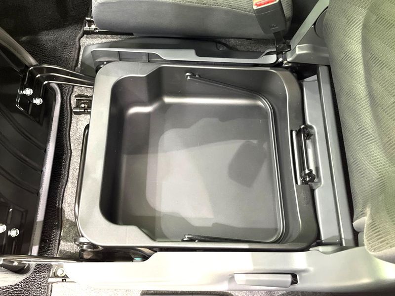 2012 Suzuki Wagon R DBA-MH34S (UW-6a851ee5374f2)[19]