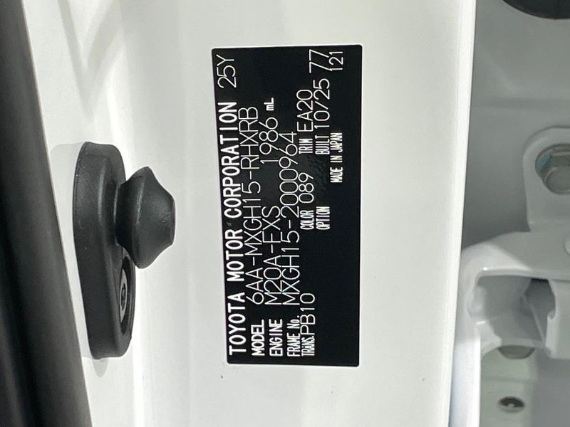2025 Toyota Corolla Cross 6AA-MXGH15 (UW-6a851f328604e)[1]