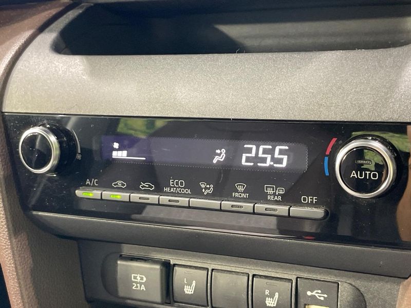 2021 Toyota Yaris Cross 6AA-MXPJ10 (UW-6a851f3ea05d2)[19]
