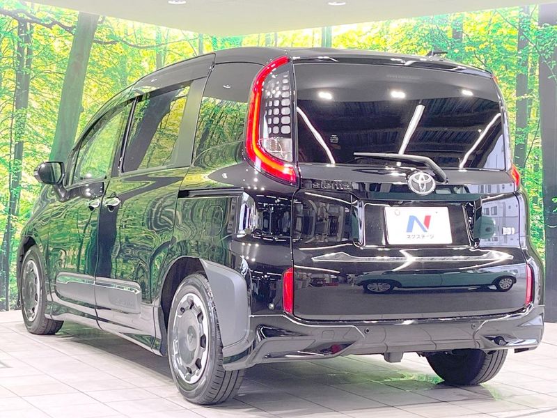 2024 Toyota Sienta 6AA-MXPL10G (UW-6a851f514ee17)[10]