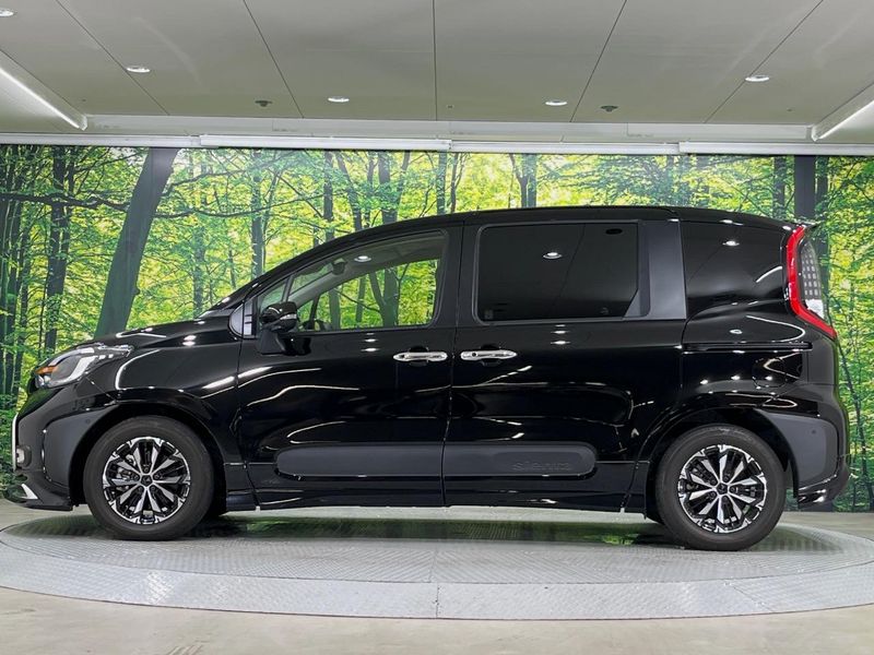 2024 Toyota Sienta 6AA-MXPL10G (UW-6a851f52a3035)[12]