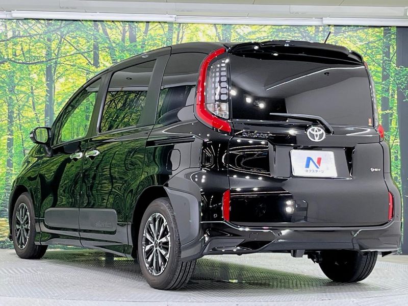 2024 Toyota Sienta 6AA-MXPL10G (UW-6a851f52a3035)[13]