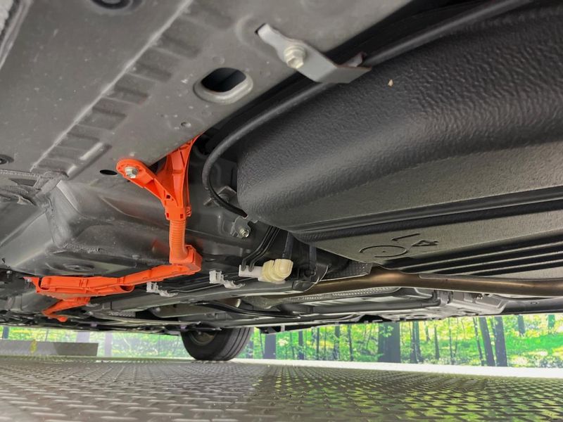 2024 Toyota Sienta 6AA-MXPL10G (UW-6a851f52a3035)[27]