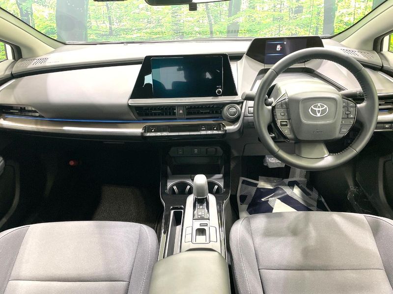 2024 Toyota Prius 6AA-MXWH60 (UW-6a851f66d1e37)[4]
